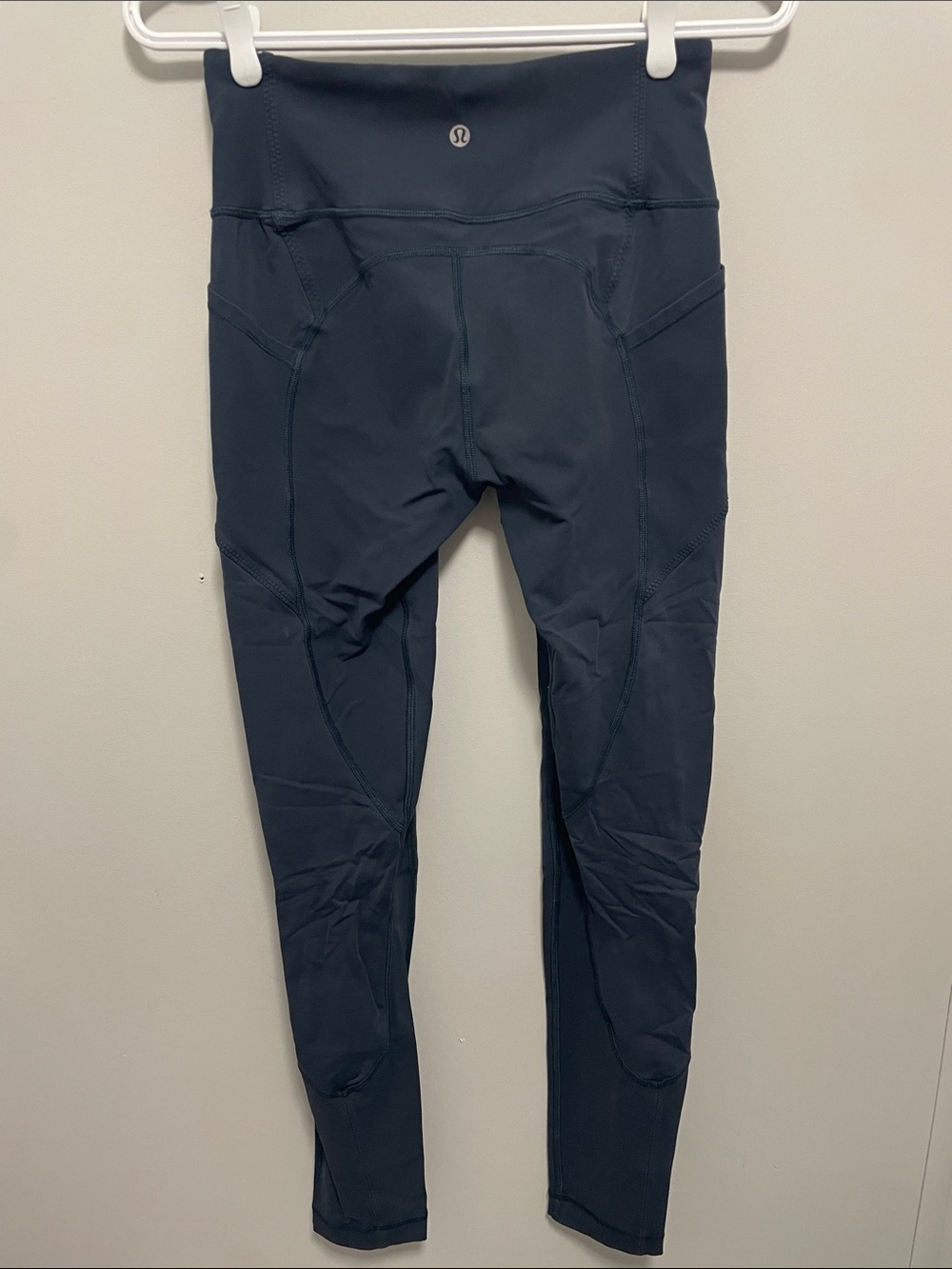 lululemon athletica navy regular-rise athletic leggings with pockets